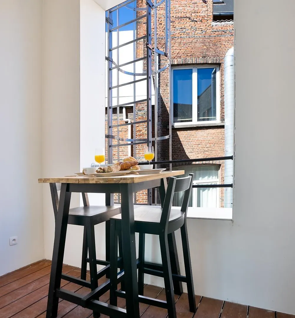 אנטוורפן Stylish 1Br Close To Kmska דירה
